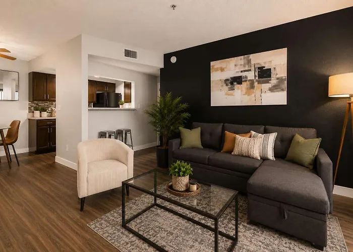 Retreat Near Asu Pool & Gym Apartment Tempe