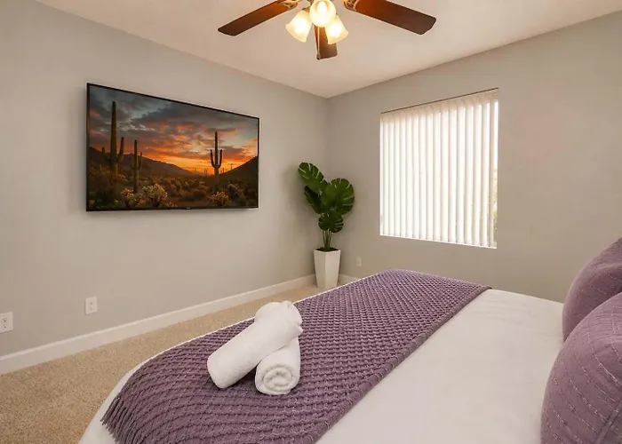 Retreat Near Asu Pool & Gym Apartment Tempe